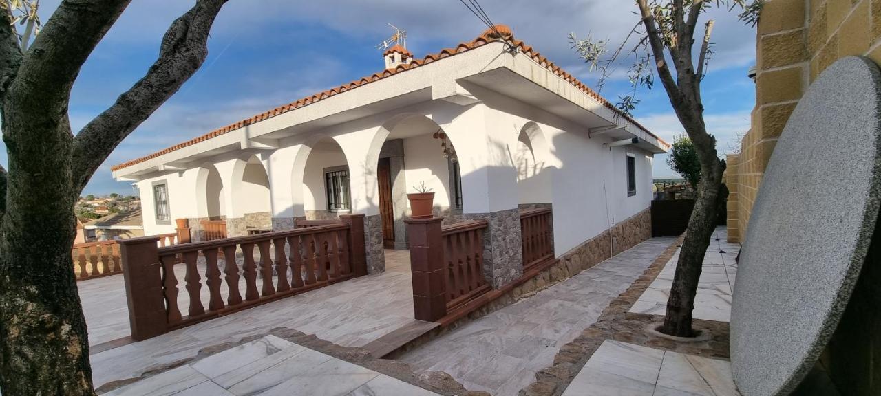 Villa Los Cantos Толедо Екстер'єр фото